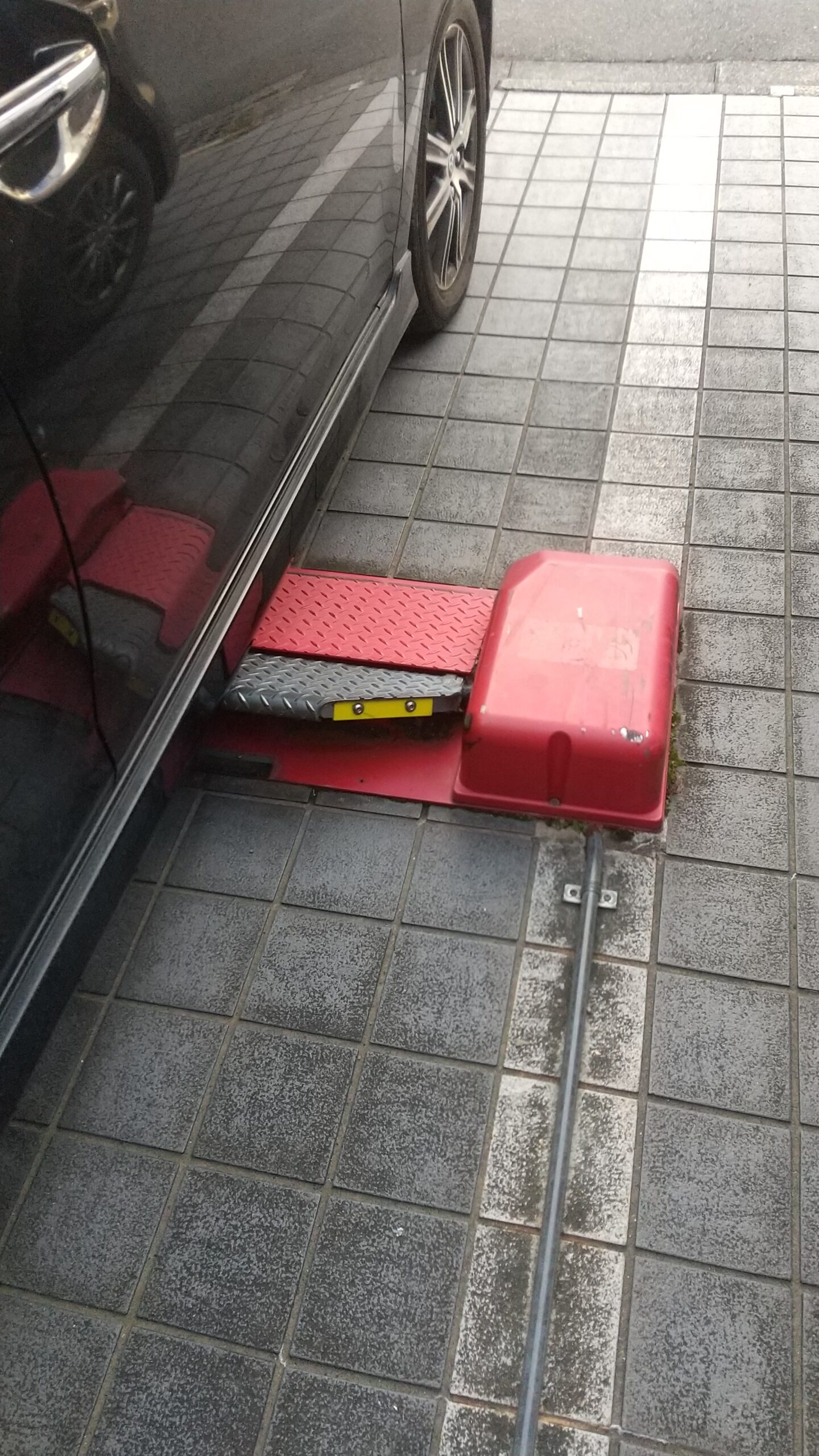 光センサーロック板